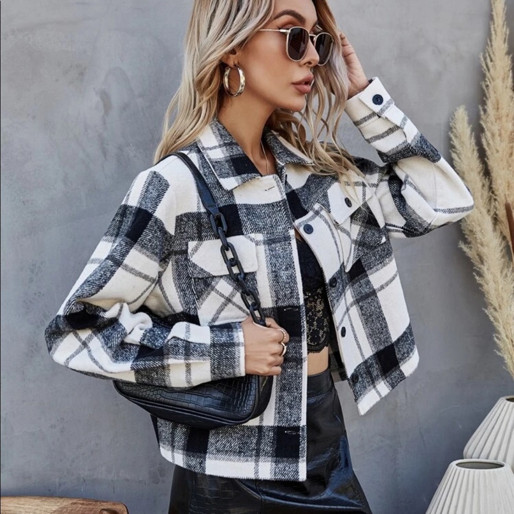 Plaid flap pocket jacket - Picture 3 of 6